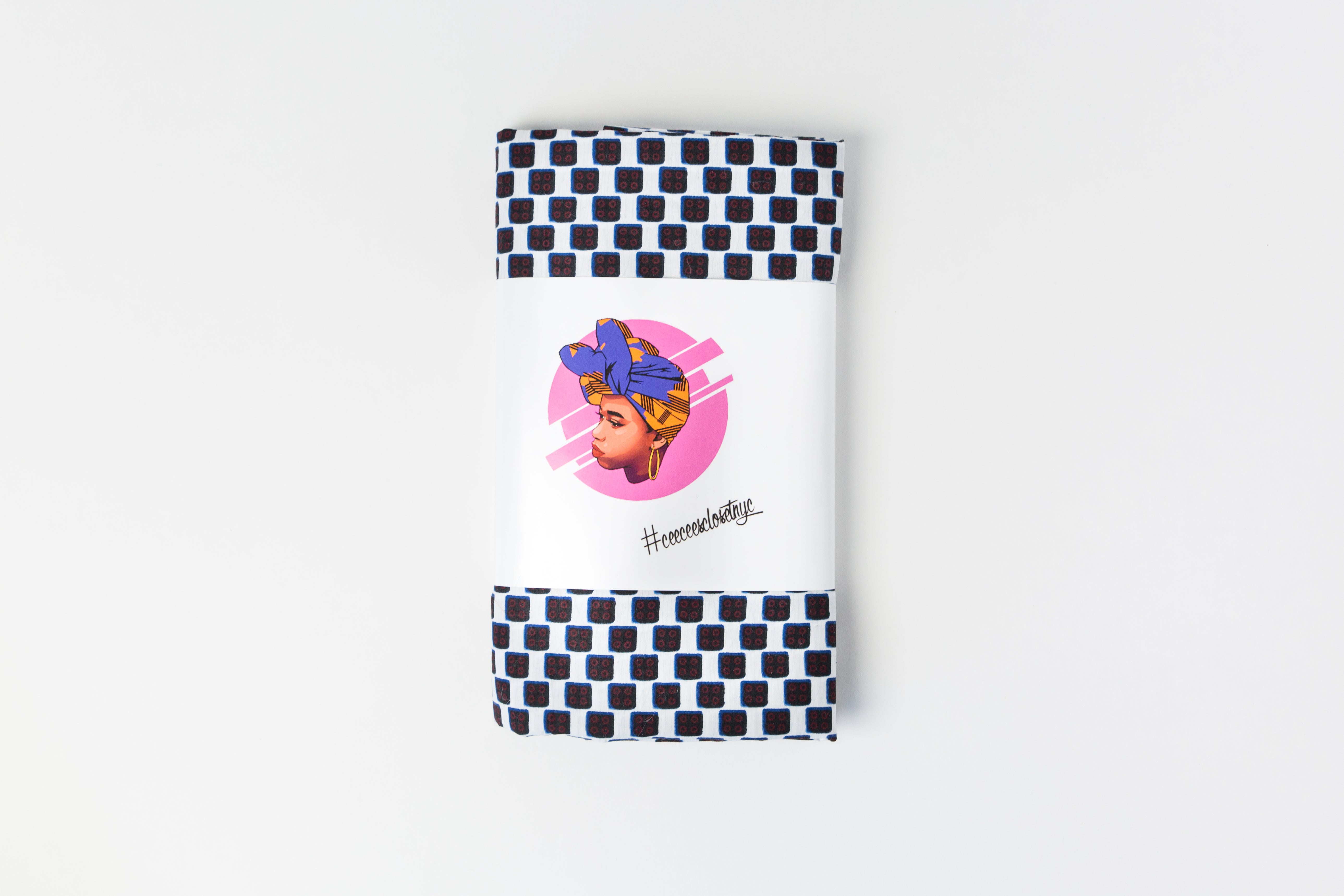 13 Thoughtful Holiday Gifts For New Moms
